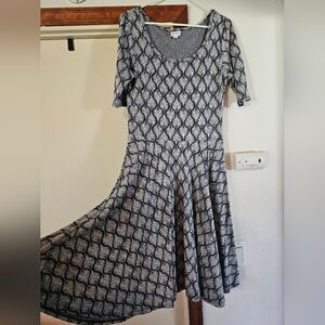 LuLaRoe Nicole Dress